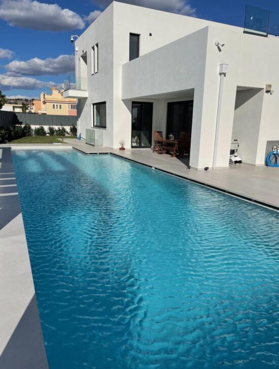 ΔΙΟΡΟΦΗ ΚΑΤΟΙΚΙΑ ΣΤΗ ΒΑΡΗ